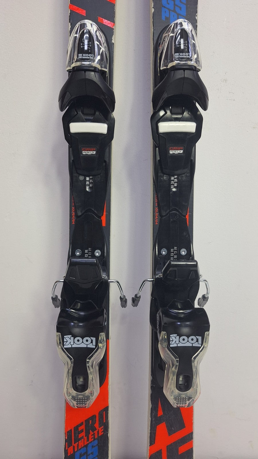 Rossignol Hero FIS GS Pro 144 cm Ski + New Look 7 Bindungen – Winterspaß im Schnee