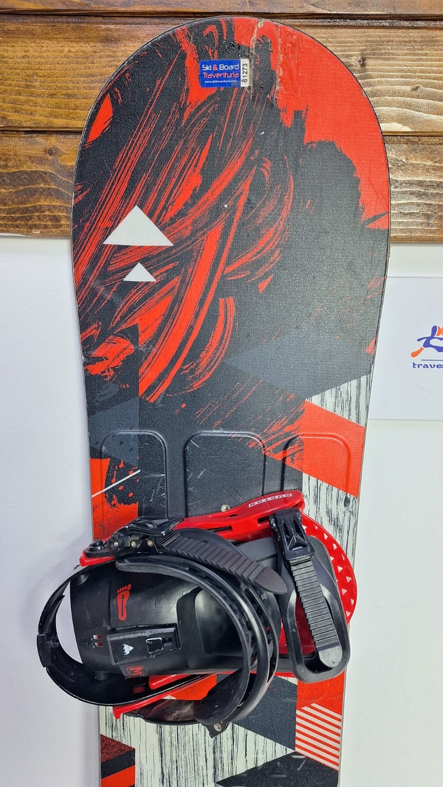 Burton LTR 153 cm Snowboard + Burton M  Bindings Winter Snow Adventure Fun