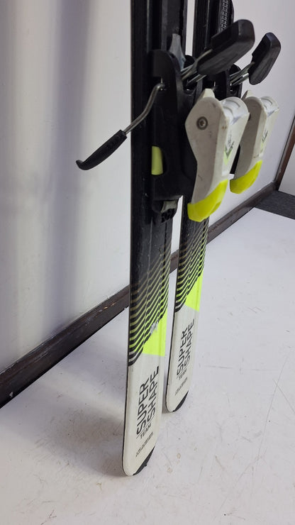 Ski HEAD SupershapeTeam SLR Pro 157 cm + fixations HEAD SLR 7.5, plaisir des sports d'hiver