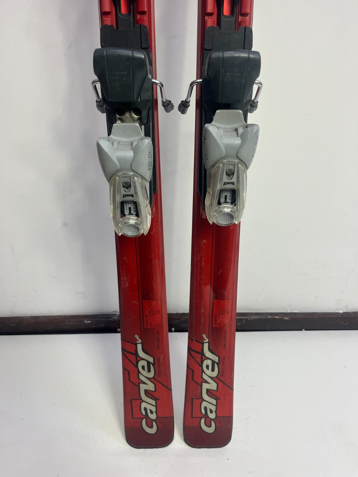 Völkl Carver V4 177 cm Ski + Marker 11 Bindungen Winter Fun Schneesport