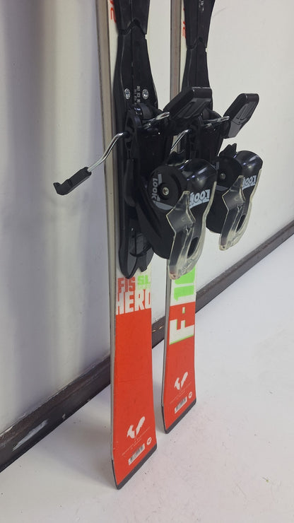 Sci Rossignol Hero FIS SL Pro 144 cm + attacchi New Look 7 Divertimento invernale sulla neve