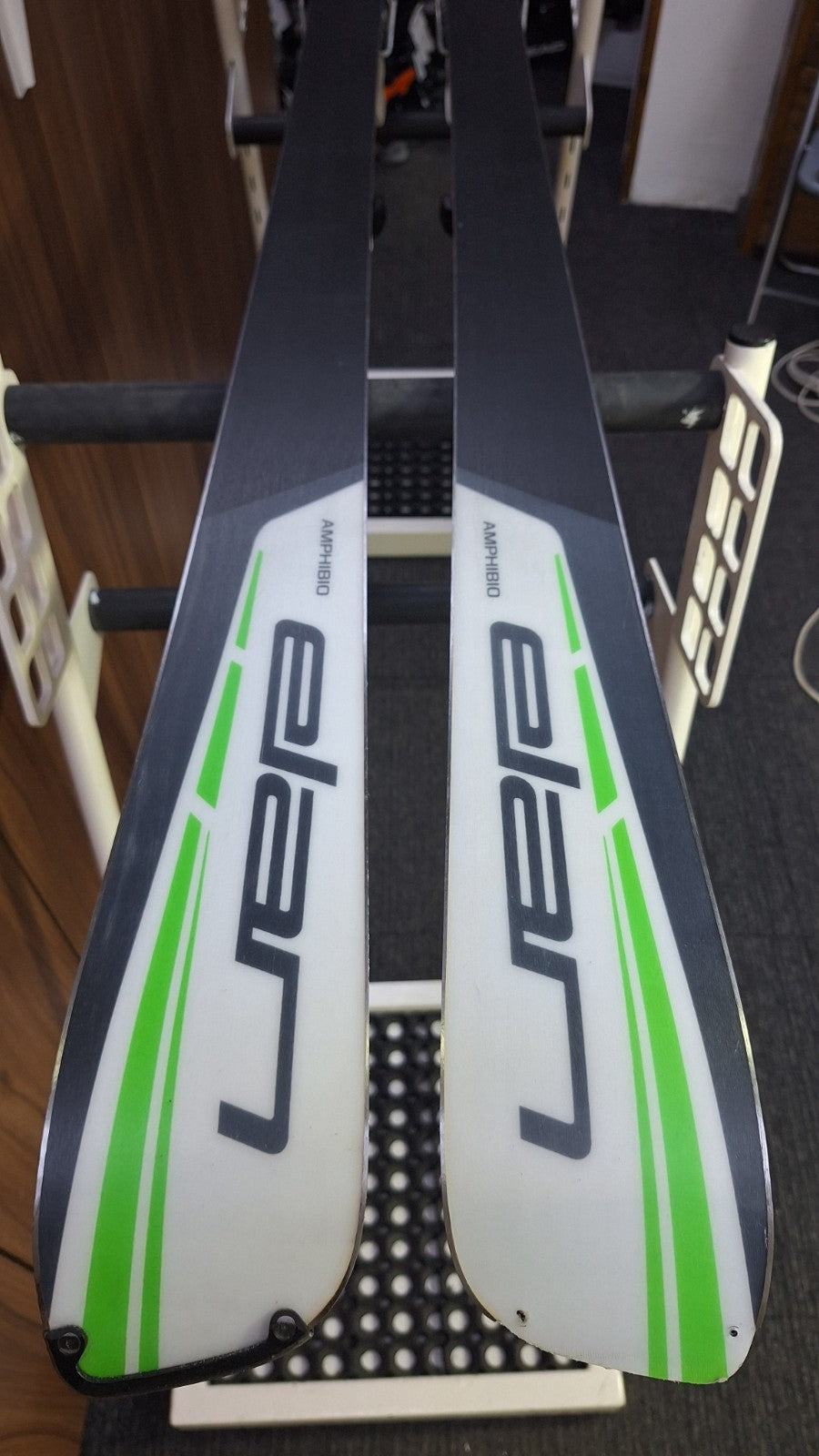 Elan Race GSX 176 cm Skis + Elan 14 Bindings Winter Fun Snow