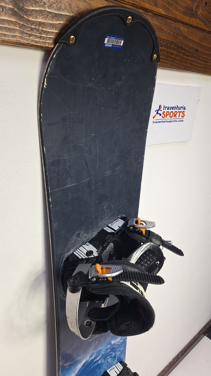 Matrix Storm 141 cm Snowboard +HEAD Rental L Bindings Snow Adventure Fun