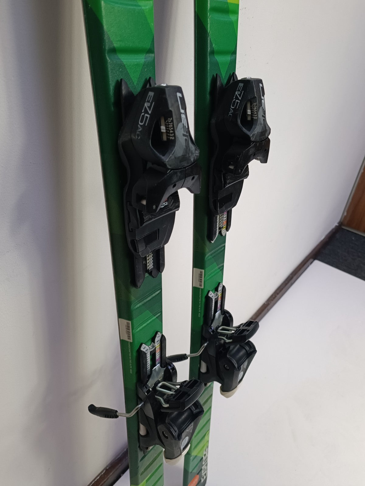 Elan Explore Pro QS 150  Ski + Elan 7.5 Bindings Winter Sport Fun Snow