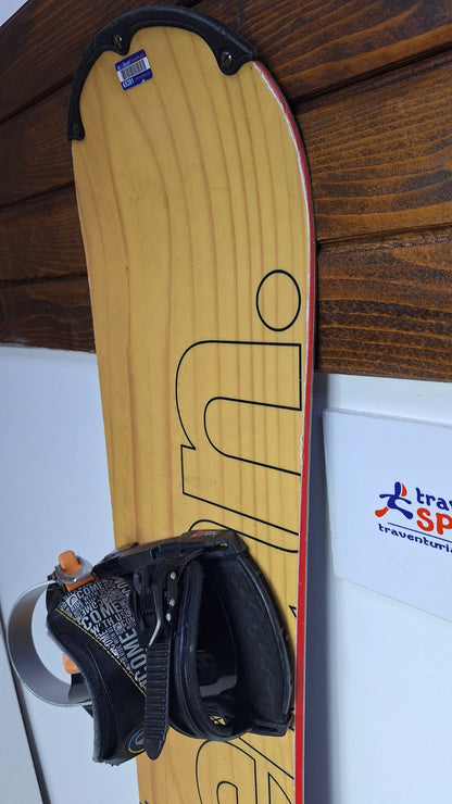 Snowboard Elan Explore C 160 cm + Attacchi HEAD Rental L Divertimento sulla neve in inverno