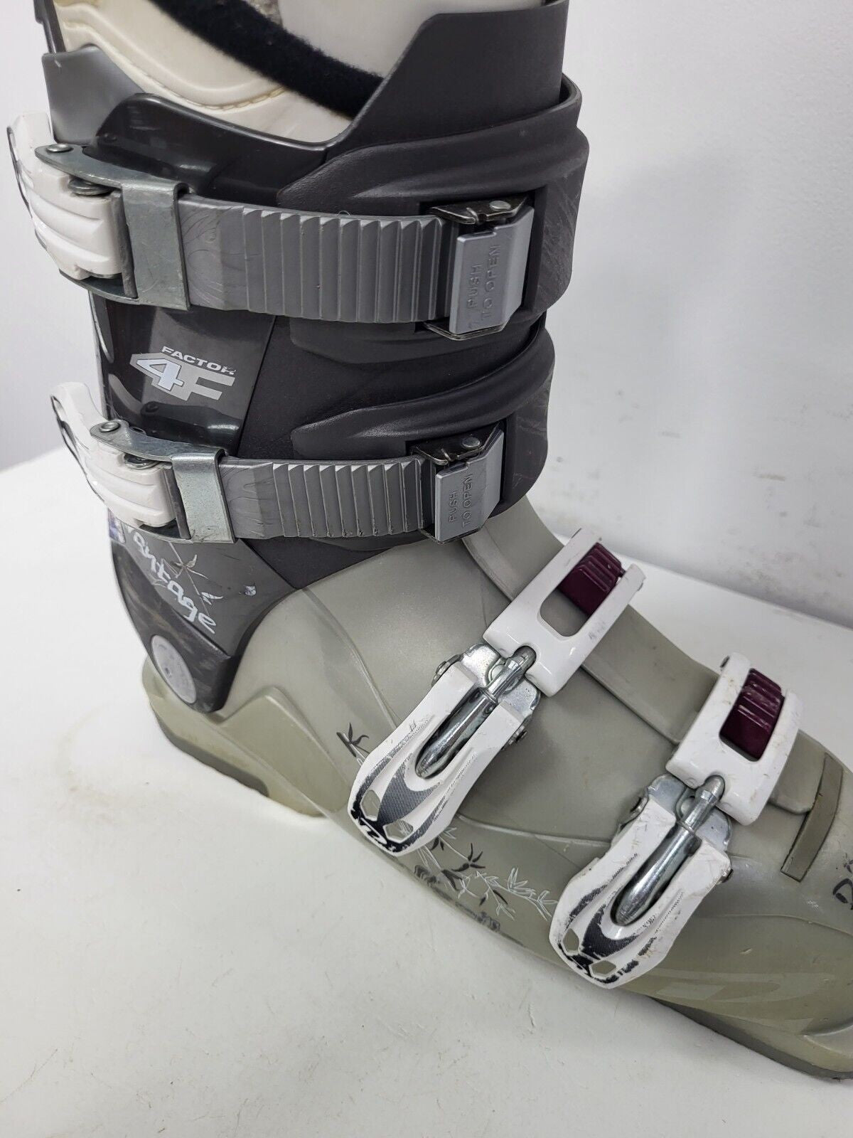 Chaussures de ski Dalbello RTL Vantage 4F (EU 41 1/3; UK 7 1/2; Mondo 265) Sports d'hiver