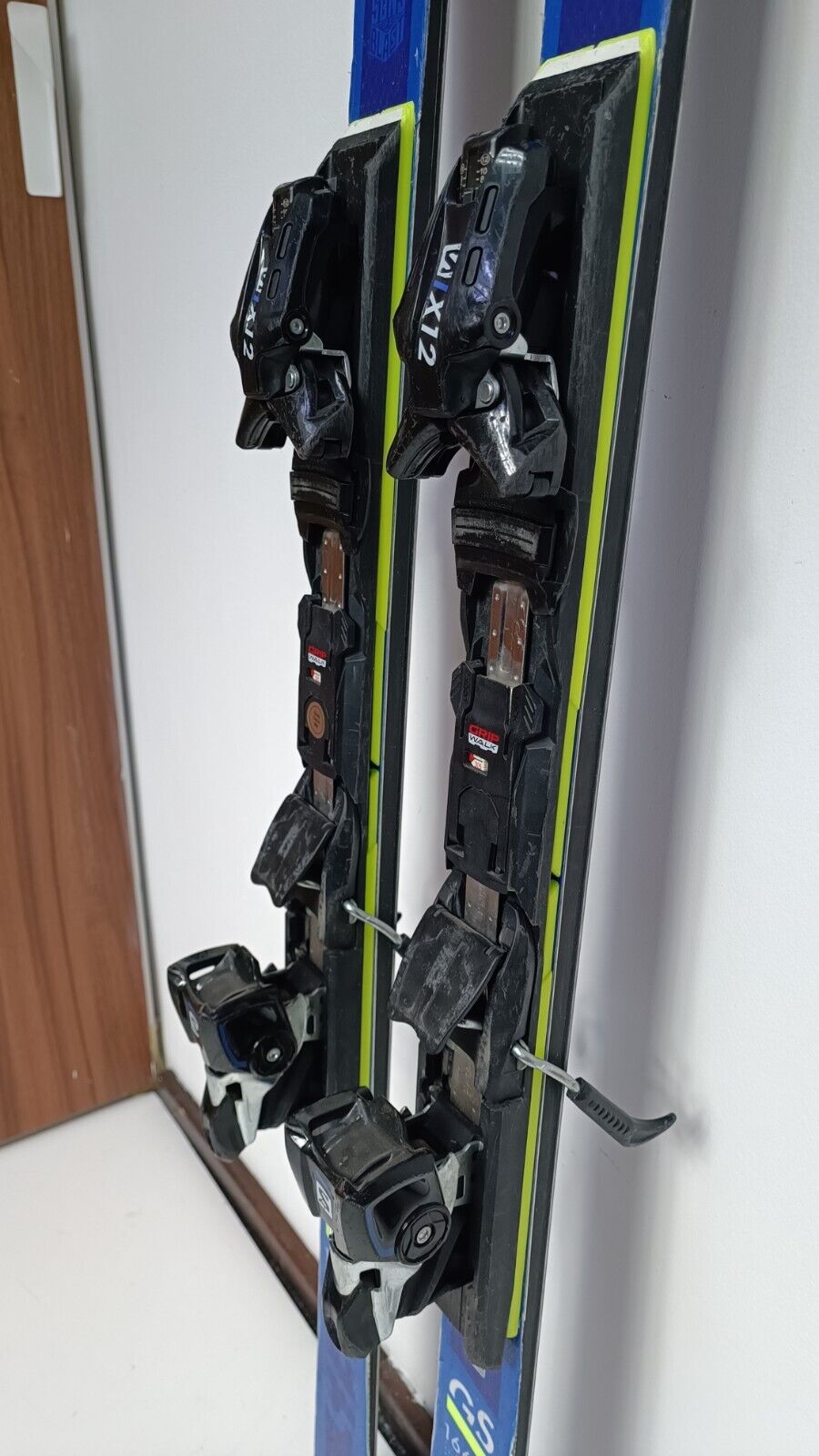 Salomon Race FIS GS 166cm Ski + Salomon 12 Bindings Winter Adventure Winter