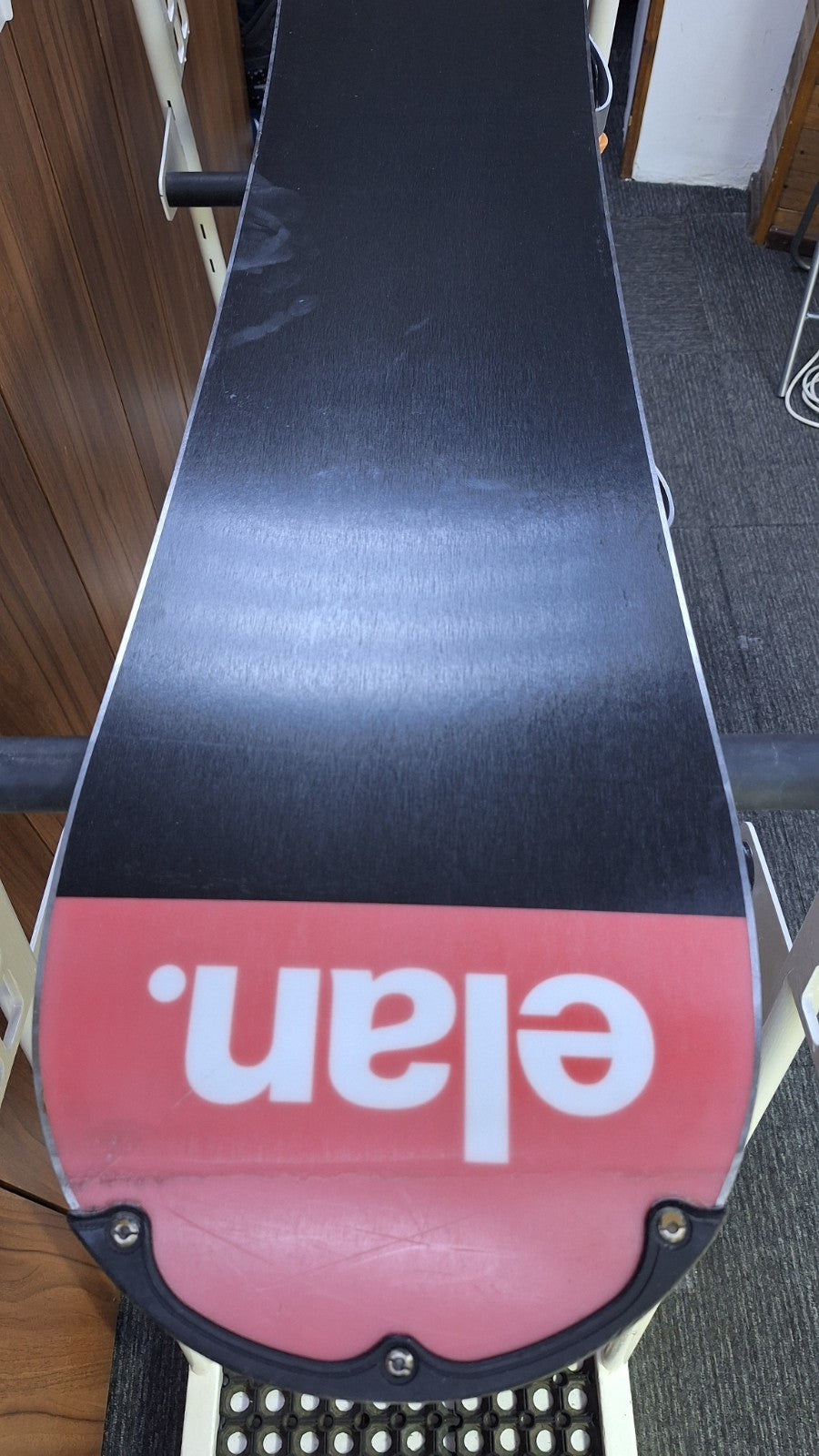 Snowboard Elan Explore C 150 cm + Attacchi HEAD Rental Taglia L Avventura Invernale