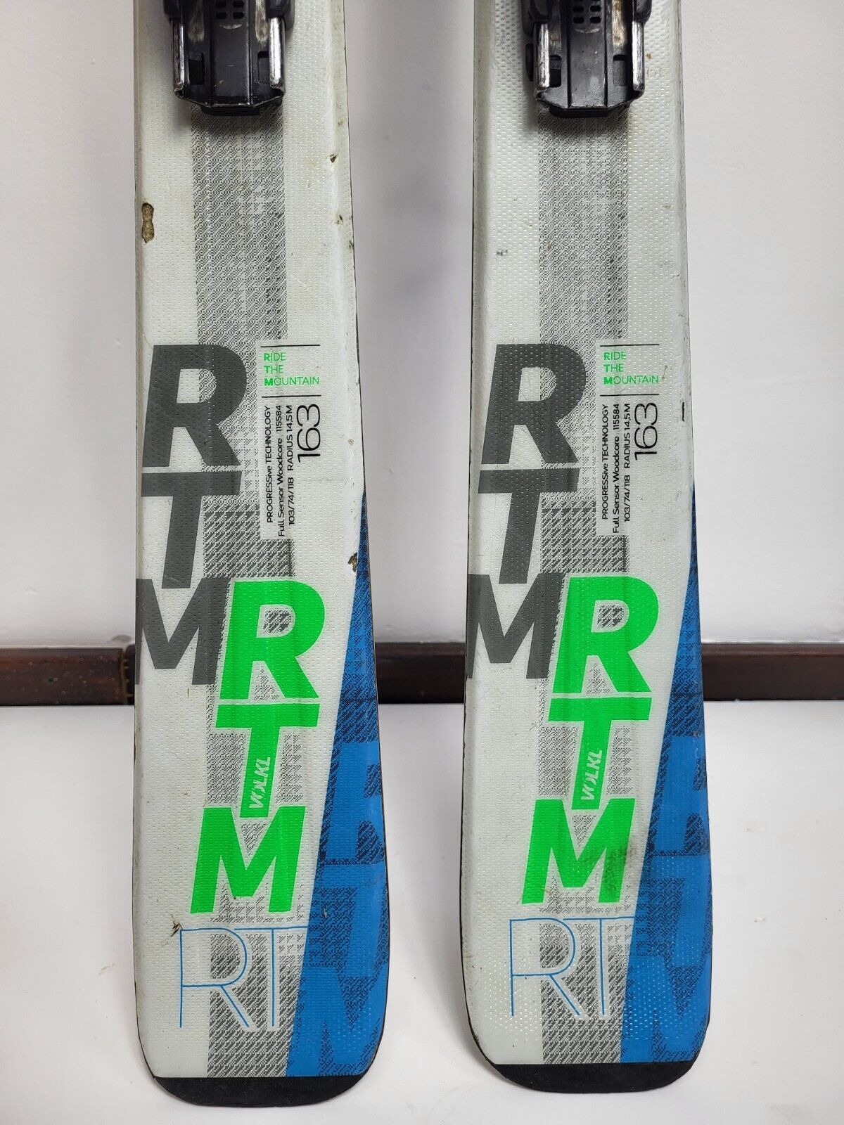 Völkl RTM 163 cm Ski + Elan ESR 10 Bindungen Fun Snow Winter Sport Piste