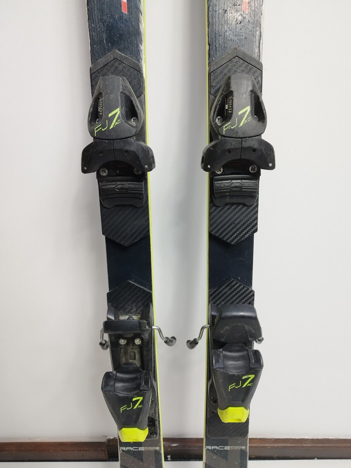 Sci Fischer RC4 WC 140 cm + attacchi Fischer 7.5 Sport invernali
