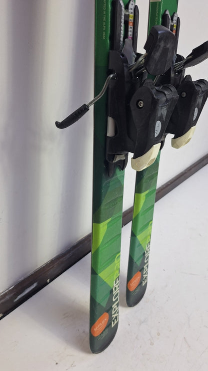 Sci Elan Explore Pro QS 150 + attacchi Elan 7.5 Sport invernali Divertimento sulla neve