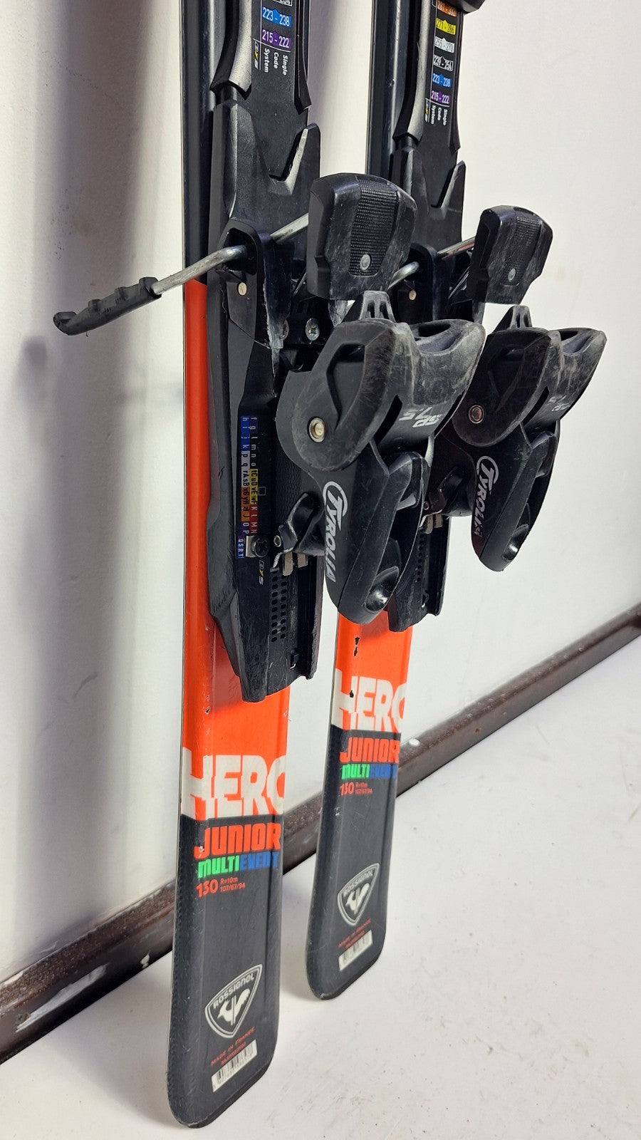 Rossignol Hero JR MultiEvent 130cm  Ski + Tyrolia ESP 7.5 Bindings Winter Sport