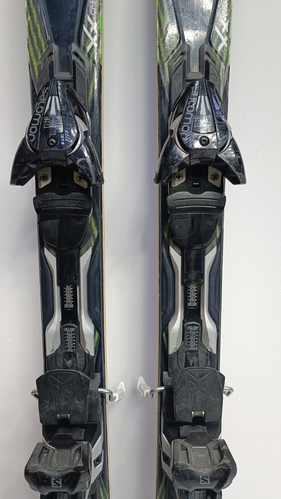 Salomon Xdrive 161cm Ski + Salomon 12 Bindings Winter Sport