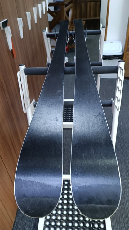 Atomic Race GS 176 cm Ski + Atomic 16 Bindungen Wintersportspaß