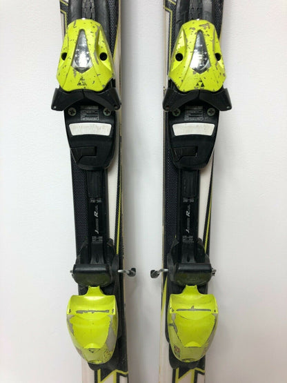 Fischer RC4 Race 130 cm + Fischer 4.5 Bindungen Wintersport Spaß Schnee Outdoor
