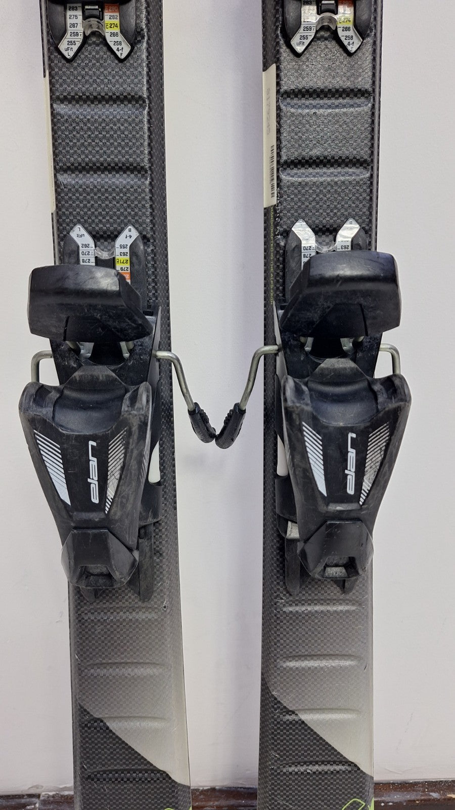Elan Explore Pro 140 Ski + Elan EL 7.5 Bindungen Sport Schnee Winter Spaß Abenteuer