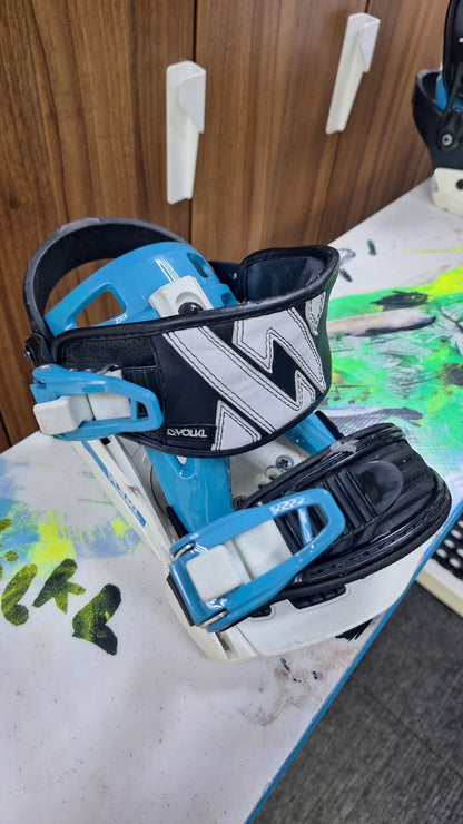 Volkl Shine 144 cm Snowboard + Volkl M Bindings  Fun Snow Winter Sport