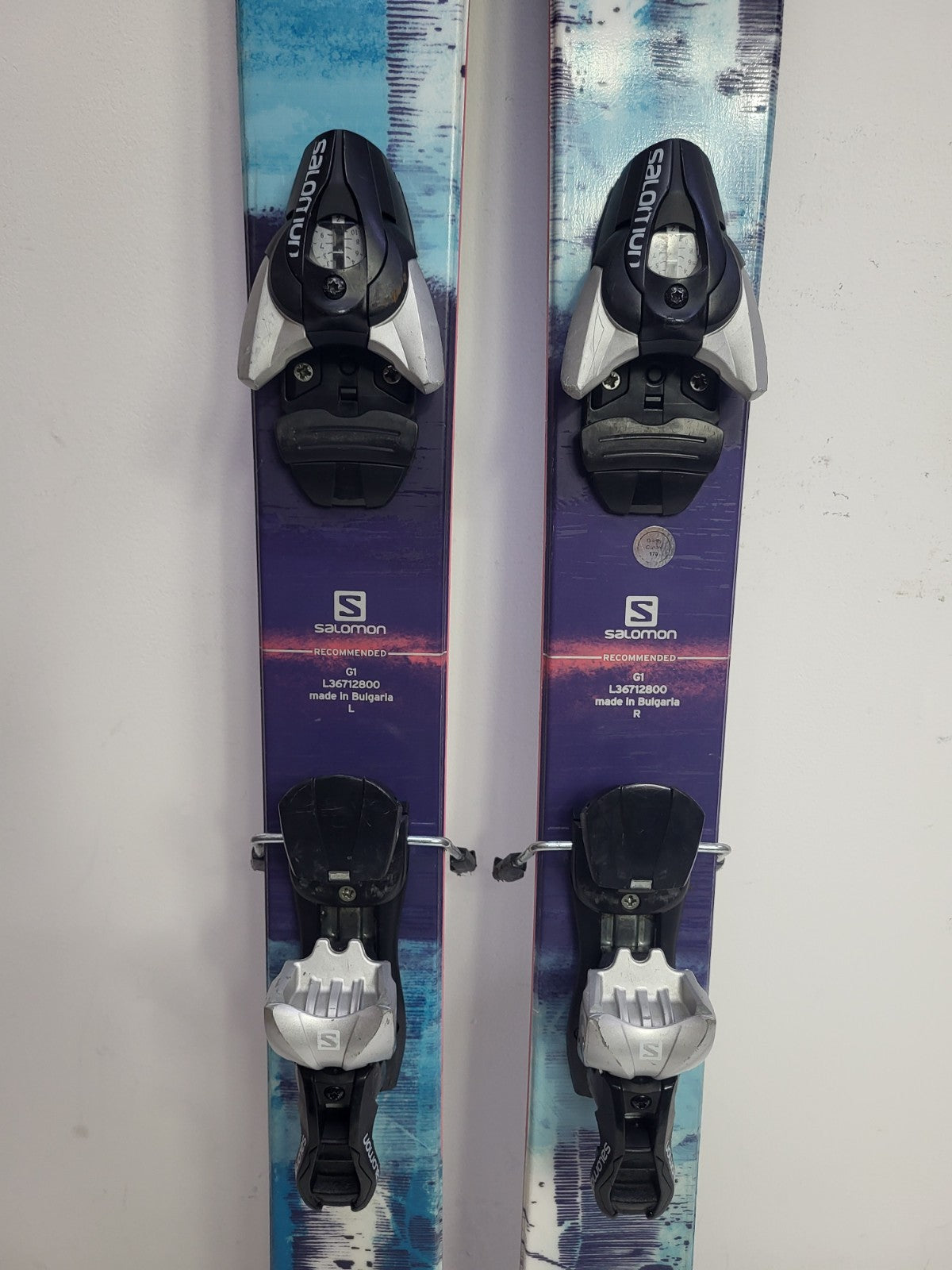 Salomon QST Lumen 95 162 cm Ski + Salomon 10 Bindungen Wintersport-Abenteuer