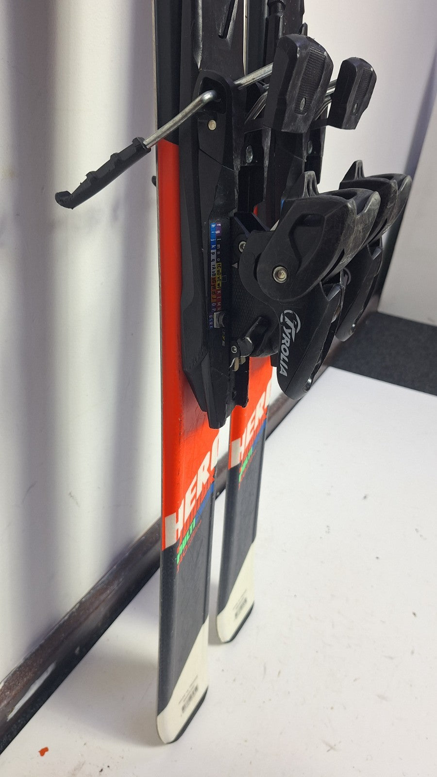 Rossignol HERO J MultiEvent  140cm  Ski + Elan ESP 7.5 Bindings  Winter Sport