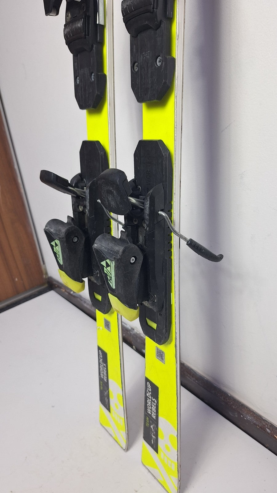 HEAD WC Rebels i.SL RD Team 138cm Ski + Fischer 7.5 Bindings Winter Sport