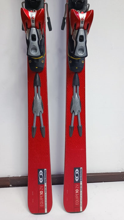 Ski Salomon Equipe 10 2V 188 cm + fixations Salomon 16 Sport d’hiver Aventure