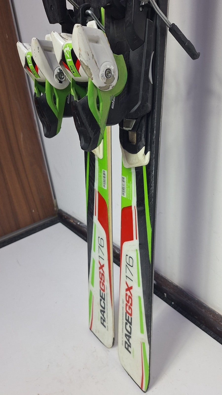 Elan Race GSX 176 cm Skis + Elan 14 Bindings Winter Fun Snow