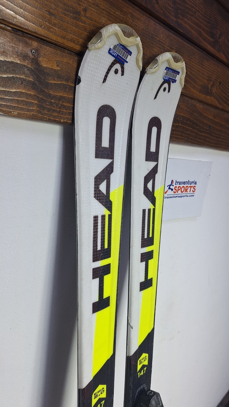HEAD Supershape Team R SLR 2 147cm  Ski + Elan 10 Bindings  Winter Sport