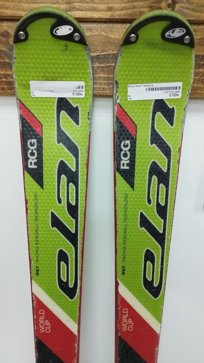 Elan Race RCG World Cup 144 cm Ski + Tyrolia 7 Bindings Winter Fun Snow Sport