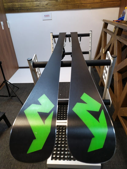 Nordica Dobermann WC SL J 163cm Ski + NEW Tyrolia 10 Bindings Winter Adventure