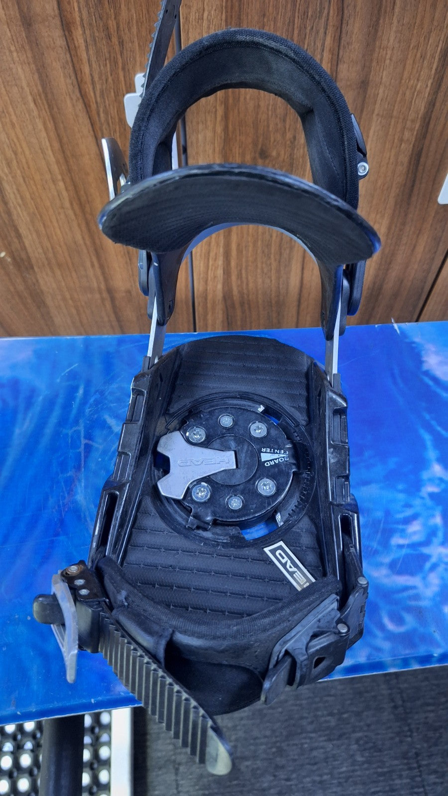 Matrix Storm 141 cm Snowboard +HEAD Rental L Bindings Snow Adventure Fun