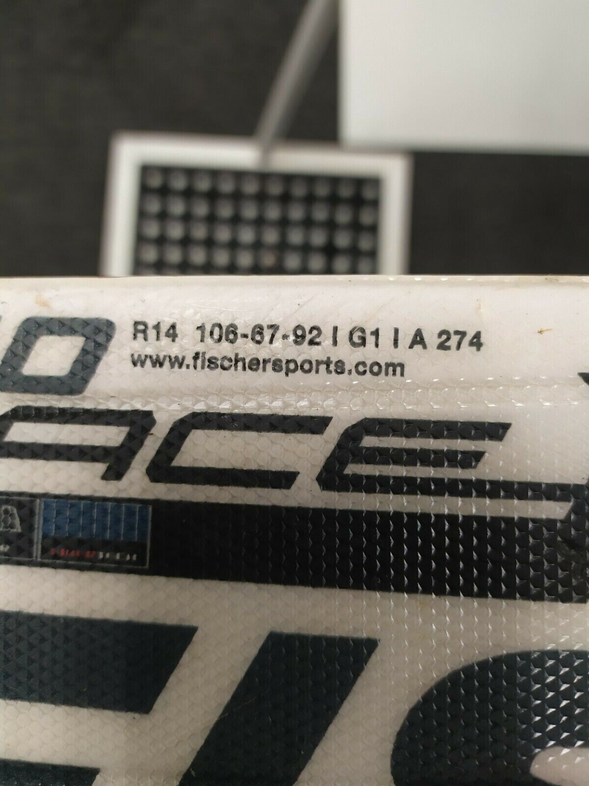 Ski Fischer Race 140 cm + fixations Fischer 7.5, sports d’hiver, descente, loisirs, CBS