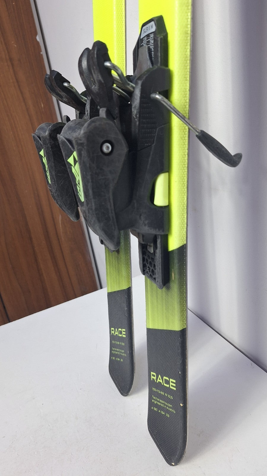 Fischer RC4 Race 120 cm Ski + Fischer FJ 4.5 Bindings Fun Snow Winter Sport