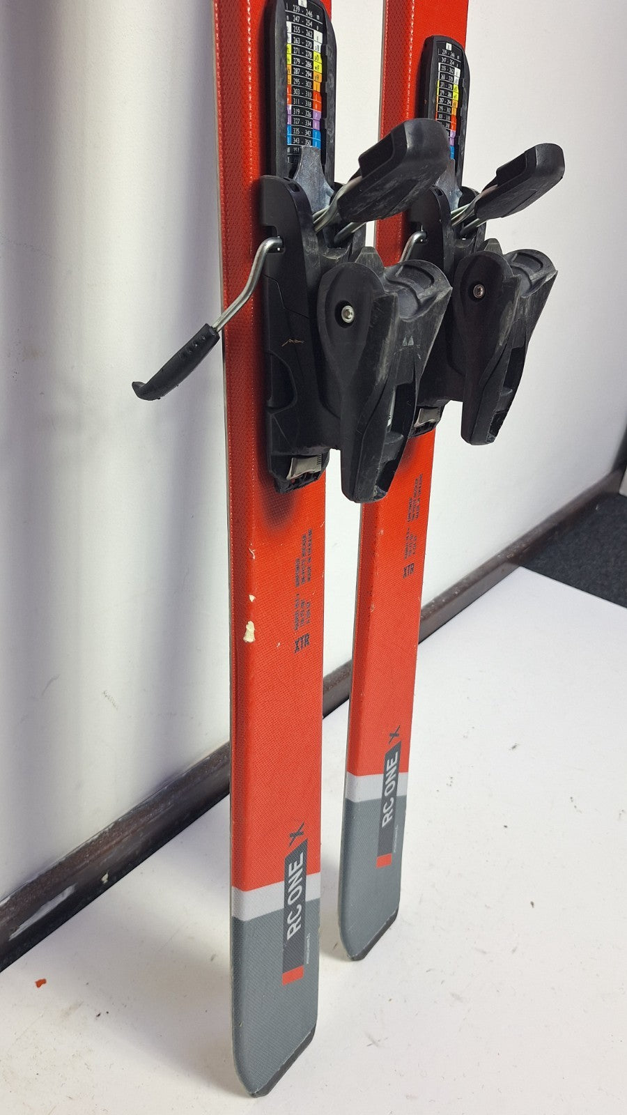 Fischer  RC One  X 165cm  Ski + Fischer RS 9 Bindings Winter Sport Fun