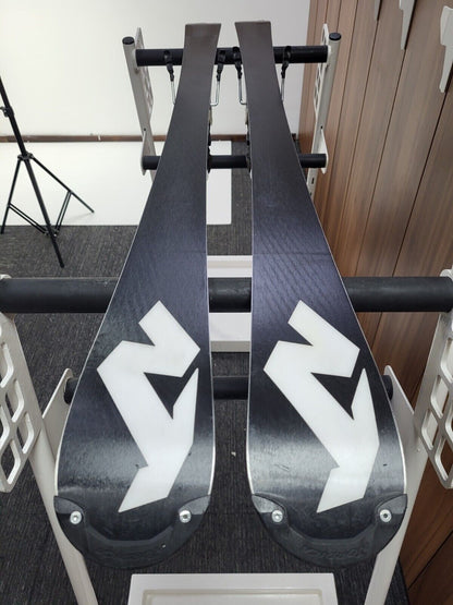 Nordica Dobermann WC SL J 129 cm Ski + Marker 10 Bindungen Sport Winterspaß