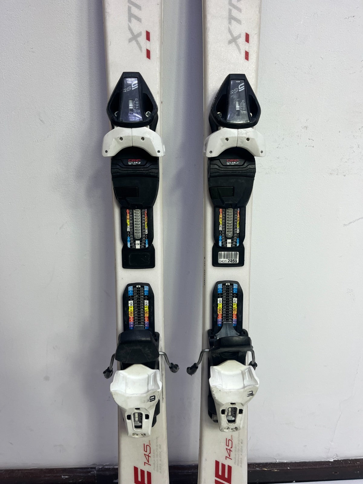 Fischer XTR RC One X 145cm  Ski + Fischer  RS 9  Bindings Winter Sport Fun