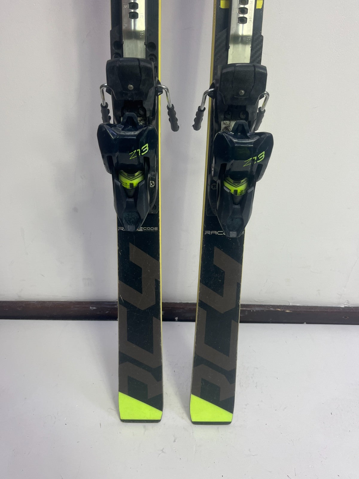 Ski Fischer RC4 GS 170 cm + fixations Fischer Z13 Sports d’hiver Plaisir et aventure