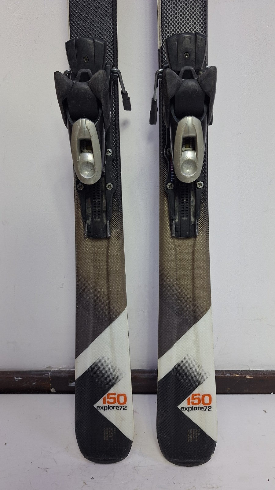 Elan Explore 72 150 cm Ski + Elan ESR 10 Bindungen Winter Schneesport