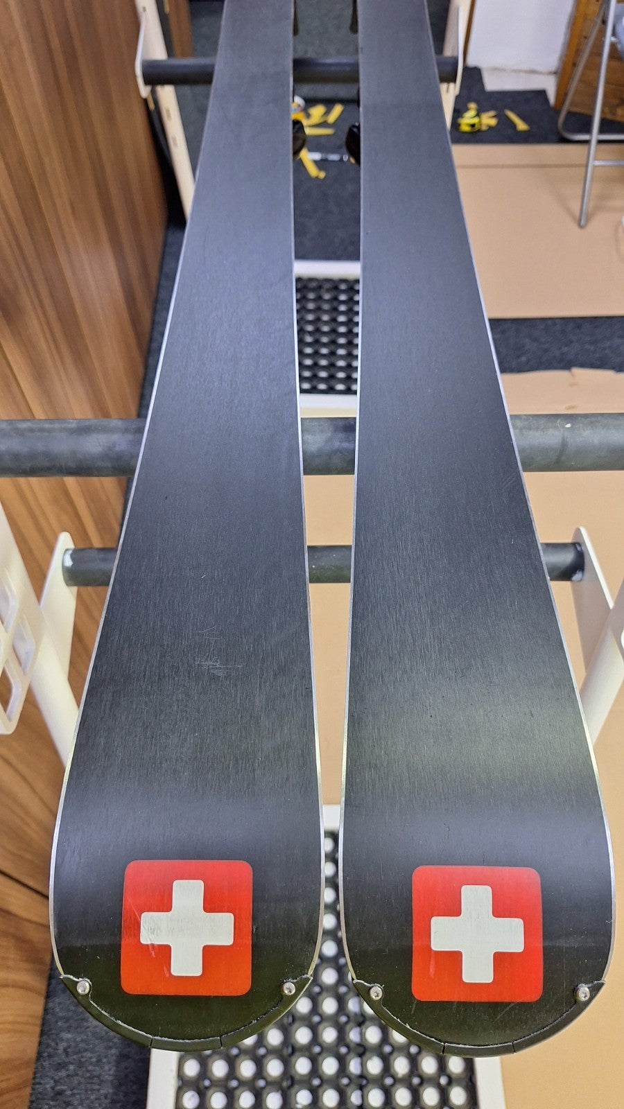 Stockli Laser SL World Cup 155cm Ski + VIST 12 Bindings Winter Sport