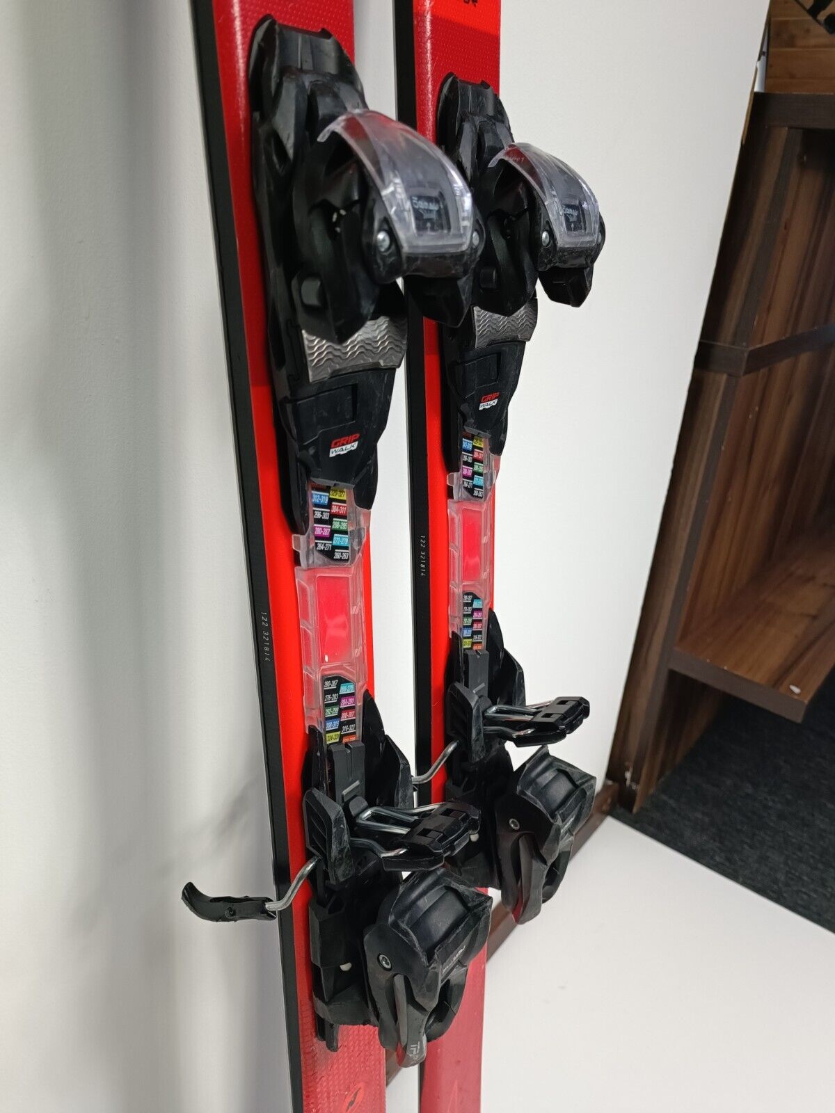 Nordica Spirfire 75R 174 cm Ski + Marker 10 Bindings Winter Adventure Winter