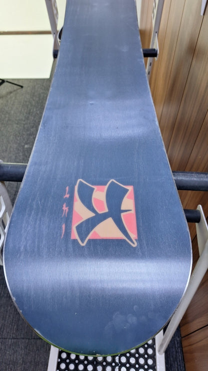 Snowboard Heli Kamikaze 147 cm + Attacchi HEAD Rental M Avventura sulla Neve Invernale