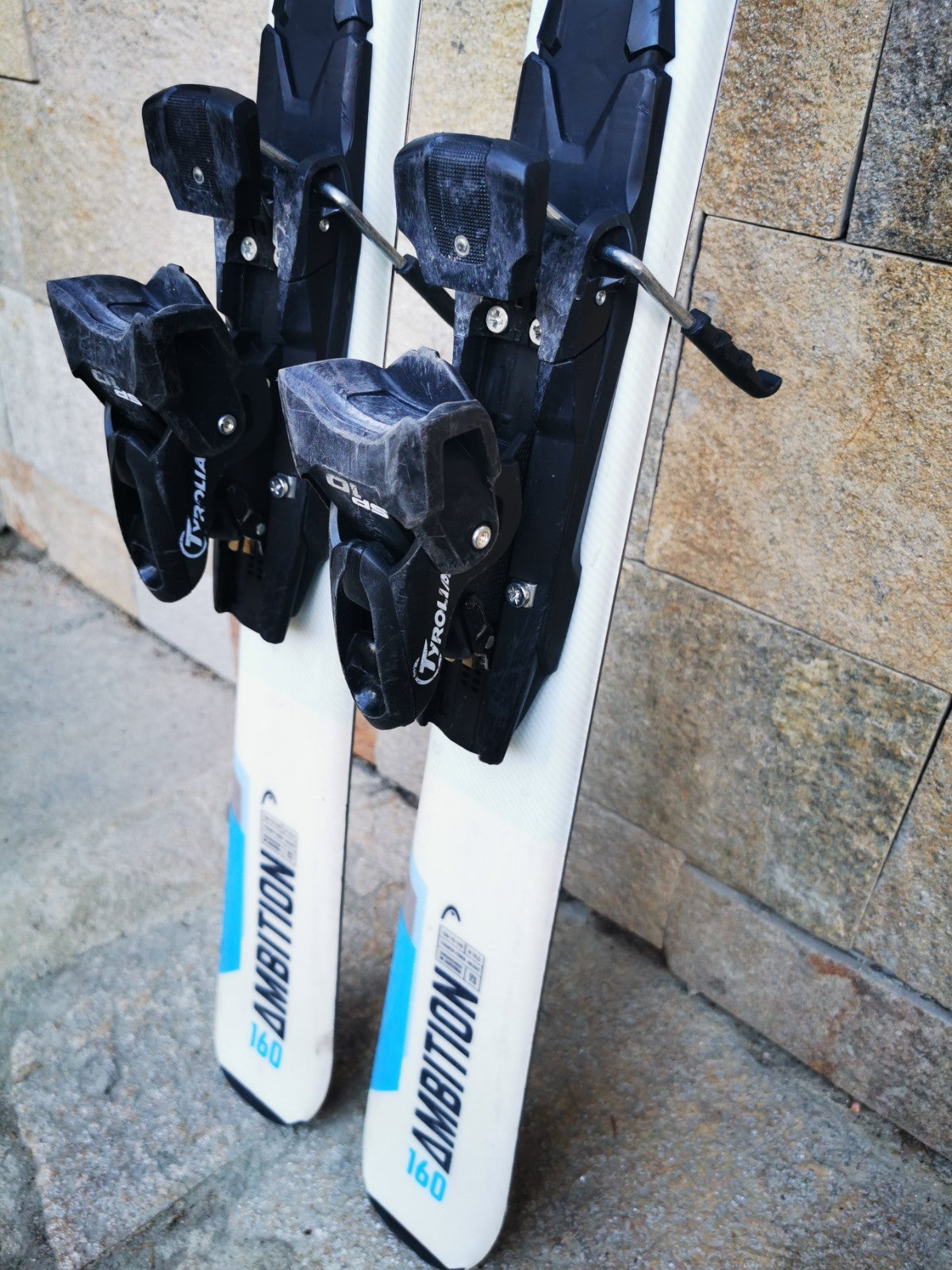HEAD Ambition 160cm  Ski + Tyrolia SP 10 Bindings Adventure Winter Sport