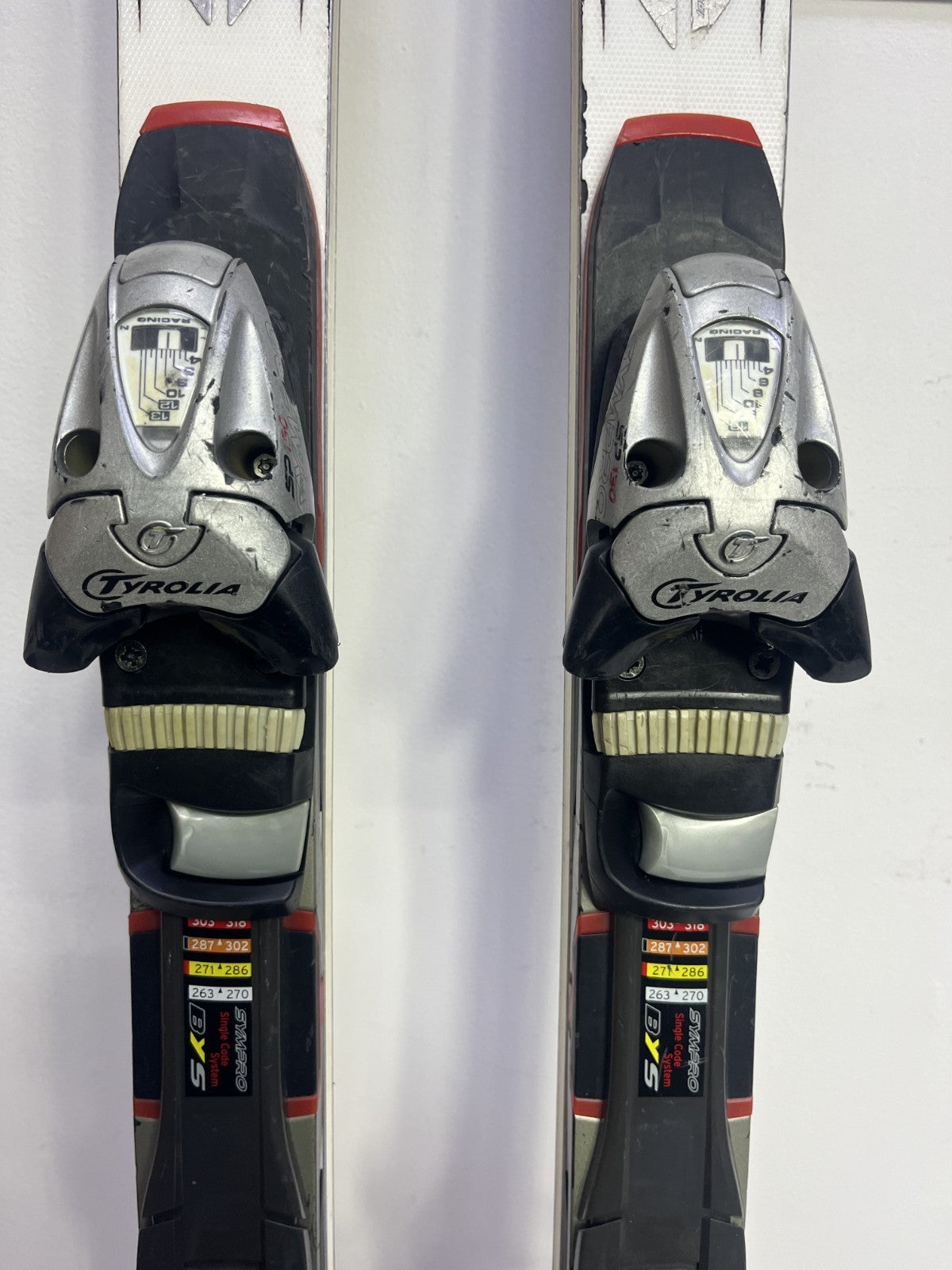 Sci HEAD World Cup i.Speed ​​180cm + attacchi Tyrolia SP13 Sport invernali