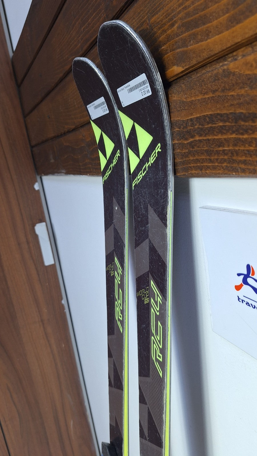 Fischer RC4 World Cup GS 150cm Skis + Fischer 9 Bindings Winter Fun Snow