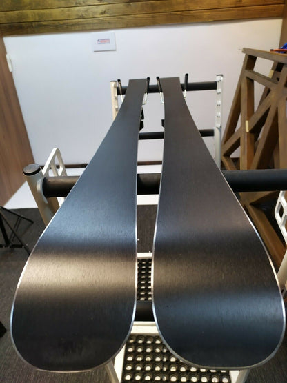 Nordica Dobermann Combi Pro S 140 cm Ski + NEUE Tyrolia SX 10 Bindungen BSL