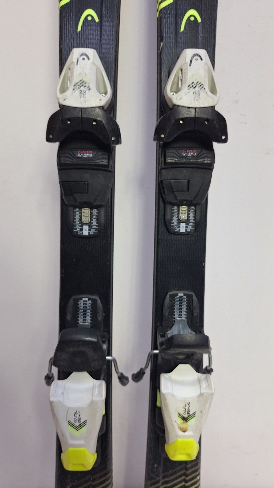 HEAD SupershapeTeam SLR PRO 147cm  Ski + HEAD SLR 7.5 Bindings Winter Sport