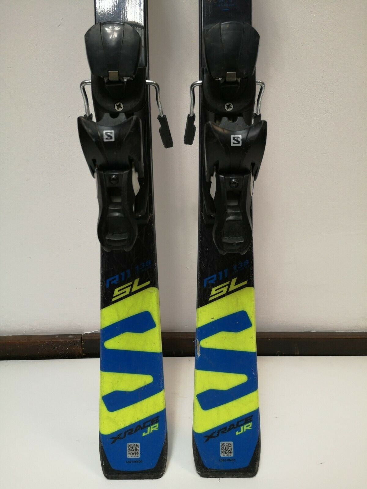 Salomon SL XRace JR 138 cm Ski + Salomon Z10 Bindungen Winter Schnee Outdoor Sport