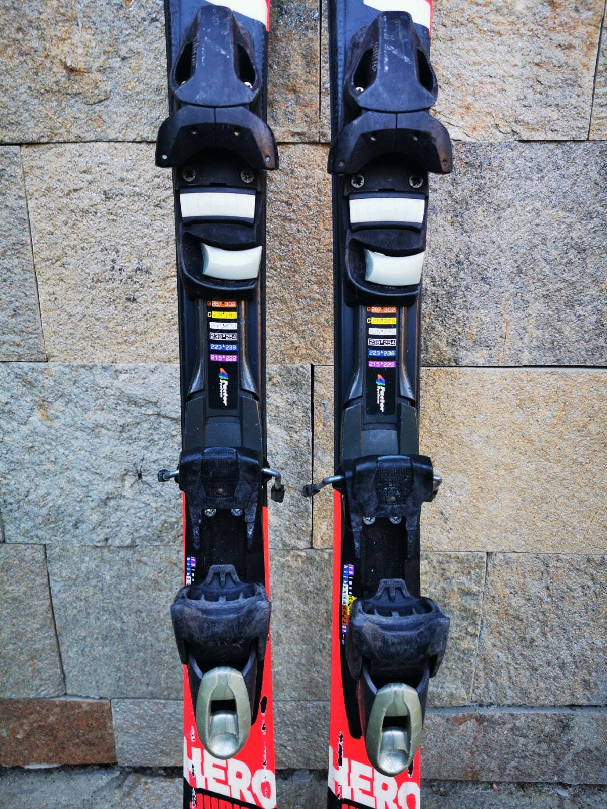 Rossignol HERO J MultiEvent  130cm  Ski + Tyrolia SP 7.5 Bindings  Winter Sport