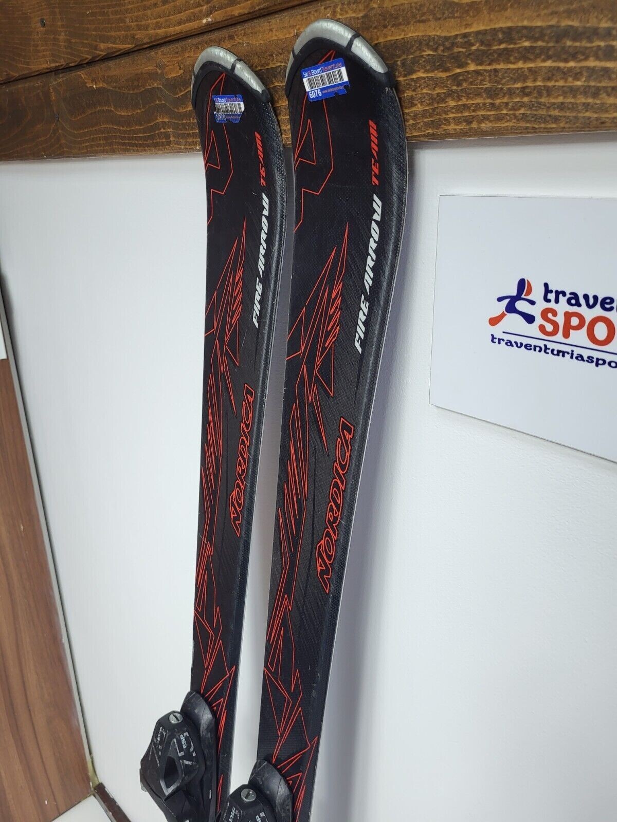 Nordica Fire Arrow TM 140 cm Ski + Elan ESP 7.5 Bindings Winter Sports