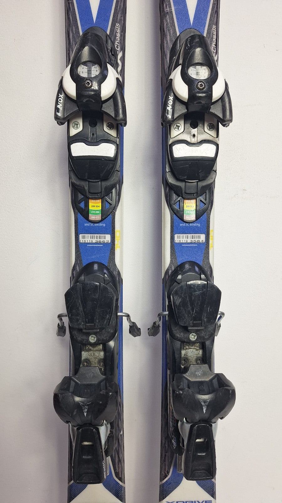 Salomon X-Drive Focus 140cm Skis + Salomon 7.5 Bindings Winter Fun Snow