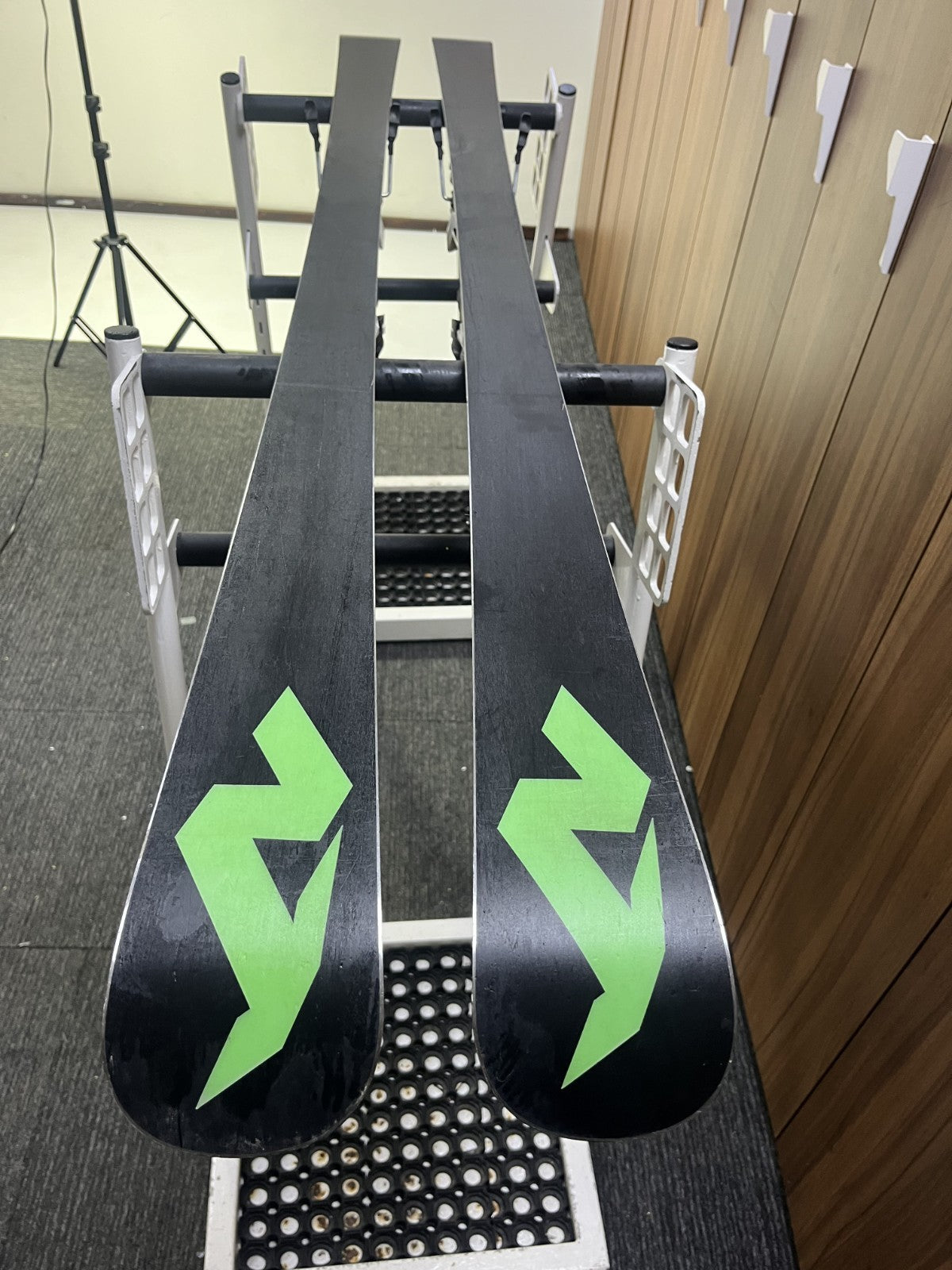Nordica Dobermann GS 172 cm Ski + Marker 12 Bindungen Winterspaß im Schnee
